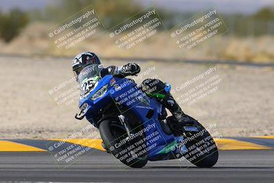 media/Dec-17-2022-SoCal Trackdays (Sat) [[224abd9271]]/Turn 7 Set 1 (1125am)/